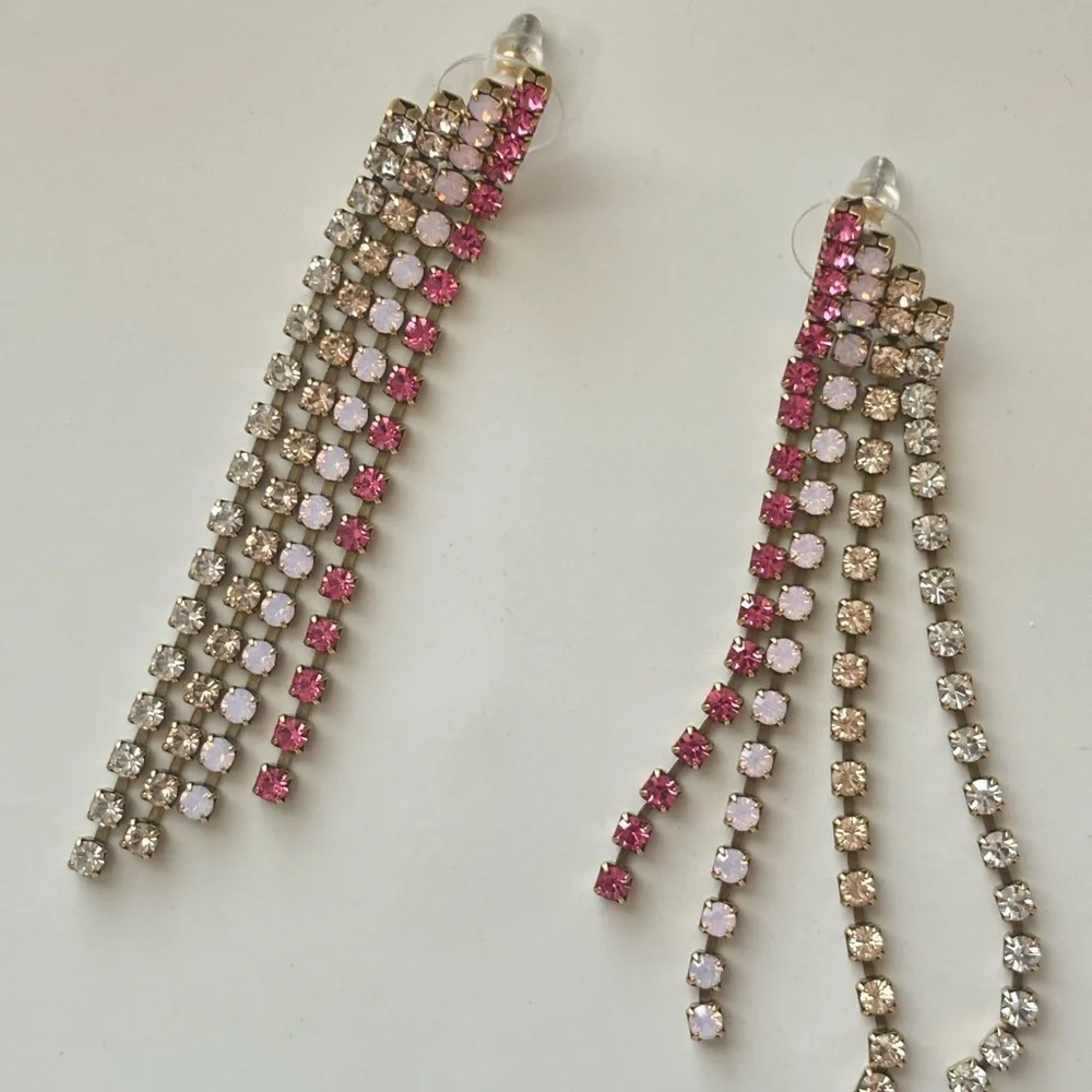Multi-color dangling earrings